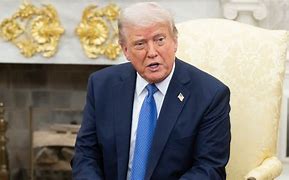Trump cobra Putin: “Parem os ataques e assinem a paz” Trump cobra Putin: “Parem os ataques e assinem a paz”