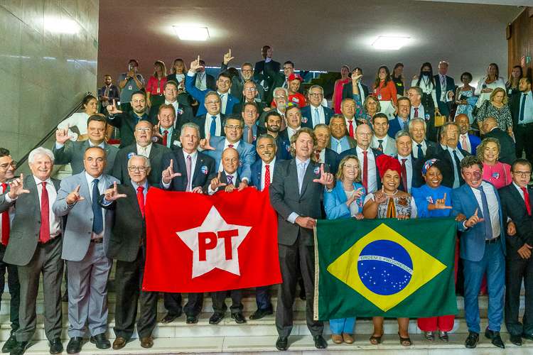 Silêncio que fala: PT se omite na CPI do roubo aos aposentados