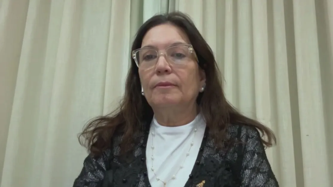 🔥 Direita reage: grupo de advogados acusa “censura política” contra Bia Kicis por críticas a Moraes 🔥 Direita reage: grupo de advogados acusa “censura política” contra Bia Kicis por críticas a Moraes