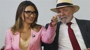 Janja é condecorada por Lula com principal prêmio da cultura brasileira Janja é condecorada por Lula com principal prêmio da cultura brasileira