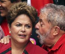 Dilma recebe anistia política e indenização de R$ 100 mil por perseguição na ditadura Dilma recebe anistia política e indenização de R$ 100 mil por perseguição na ditadura