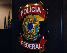 Sentença à venda: filha de desembargador teria embolsado R$ 920 mil por intermediar alvará liberado pelo próprio pai, diz PF Sentença à venda: filha de desembargador teria embolsado R$ 920 mil por intermediar alvará liberado pelo próprio pai, diz PF