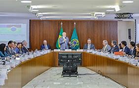 💥 Câmara dá freio no governo e barra tentativa de regular redes sociais 💥 Câmara dá freio no governo e barra tentativa de regular redes sociais