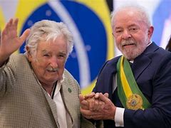 “A Última Despedida: Lula interrompe agenda e voa ao Uruguai para velório de Mujica” “A Última Despedida: Lula interrompe agenda e voa ao Uruguai para velório de Mujica”