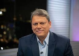 Tarcísio nega que Bolsonaro tenha falado sobre golpe: “Nunca ouvi esse assunto” Tarcísio nega que Bolsonaro tenha falado sobre golpe: “Nunca ouvi esse assunto”