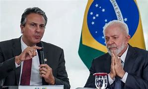 📚 Universidades Federais na UTI: Orçamento de Lula é Menor que o de Temer e Bolsonaro 📚 Universidades Federais na UTI: Orçamento de Lula é Menor que o de Temer e Bolsonaro