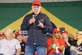 Lula reafirma apoio ao MST e destaca luta por dignidade no campo Lula reafirma apoio ao MST e destaca luta por dignidade no campo