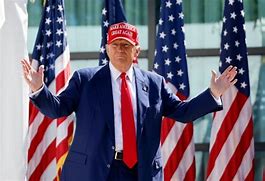 Com controvérsia, governo Trump aceita avião presidencial de US$ 400 milhões do Catar Com controvérsia, governo Trump aceita avião presidencial de US$ 400 milhões do Catar