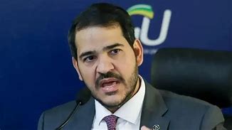 Golpe contra aposentados: AGU pede bloqueio de bilhões de reais de empresas que fraudaram o INSS Golpe contra aposentados: AGU pede bloqueio de bilhões de reais de empresas que fraudaram o INSS