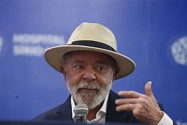 📲 Lula volta a defender regras para redes sociais: “Só elas vivem sem controle” 📲 Lula volta a defender regras para redes sociais: “Só elas vivem sem controle”
