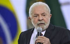 Lula reúne ministros no Alvorada para enfrentar escândalo de fraudes no INSS Lula reúne ministros no Alvorada para enfrentar escândalo de fraudes no INSS