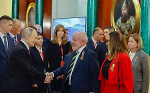 ✈️ Silêncio a bordo: aliados de Lula respiram aliviados sem Janja no voo presidencial