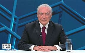 Temer alfineta Lula e diz que queda de popularidade pode frear planos de reeleição Temer alfineta Lula e diz que queda de popularidade pode frear planos de reeleição