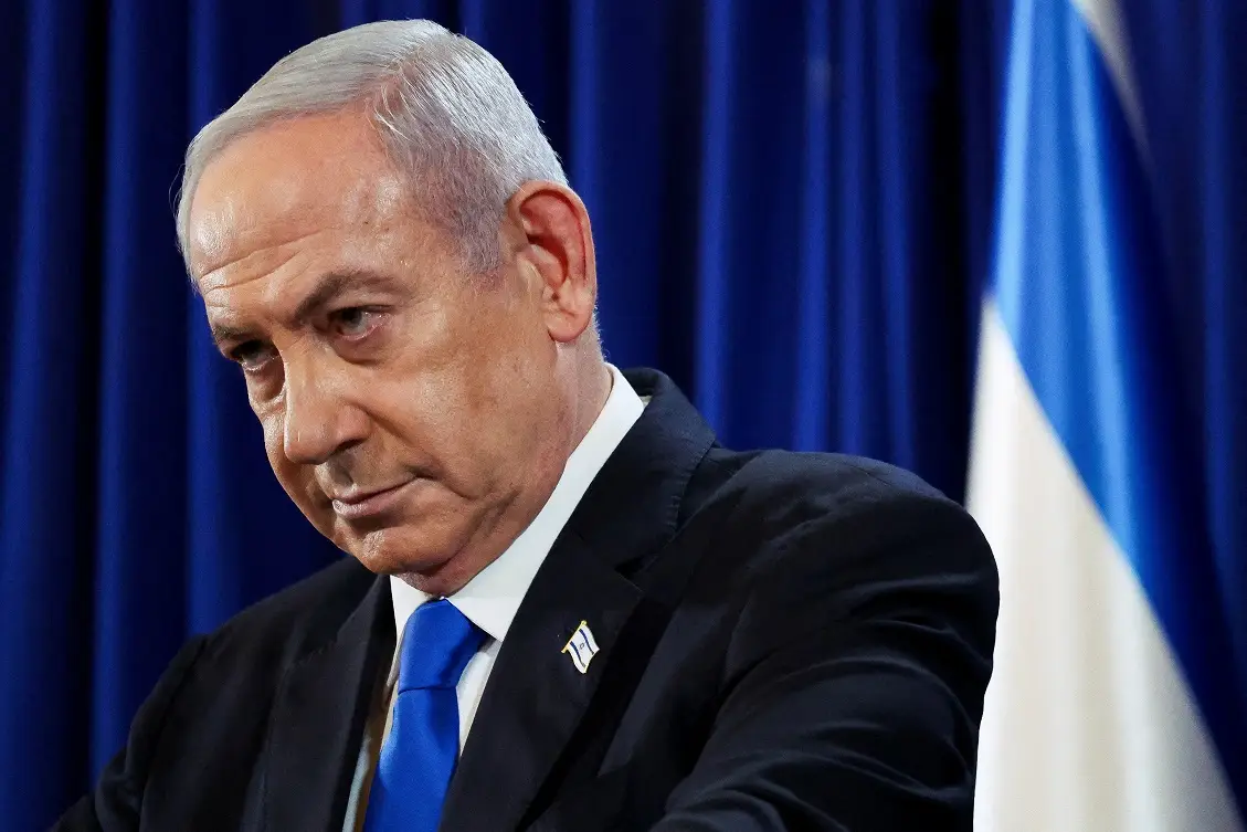 Irã ataca com mais de 100 mísseis e sacode Israel após ameaças de retaliação Irã ataca com mais de 100 mísseis e sacode Israel após ameaças de retaliação