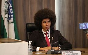 Deputado Renato Freitas vira alvo de novo pedido de cassação após protesto em supermercado