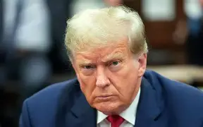 Trump descarta derrubar regime do Irã e diz que caos não é solução