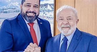 🚗 Correios no Vermelho, Mas de Carro de Luxo! 🚗 Correios no Vermelho, Mas de Carro de Luxo!