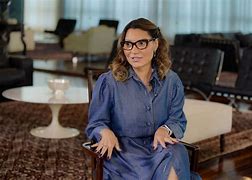 Sem cargo, mas com influência: Janja se reúne com PF para discutir combate à pedofilia nas redes