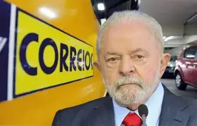 🚨 Correios afundam em prejuízo bilionário… mas sobra dinheiro pra carro de luxo na diretoria! 🚨 Correios afundam em prejuízo bilionário… mas sobra dinheiro pra carro de luxo na diretoria!