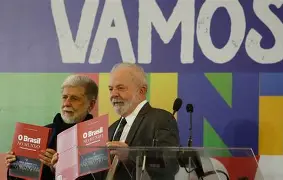 “Brasil está do lado da paz”, afirma Celso Amorim sobre conflito entre Irã e Israel