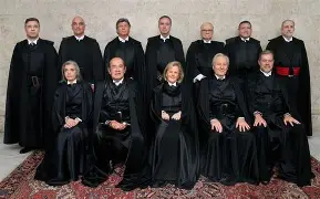 STF muda as regras do jogo: redes sociais agora respondem por conteúdos dos usuários