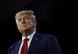 Suprema Corte dá aval a Trump para deportar imigrantes sem garantias de segurança