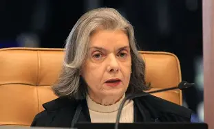 TSE ordena nova contagem dos votos de 2022 e sete deputados correm risco de perder seus mandatos TSE ordena nova contagem dos votos de 2022 e sete deputados correm risco de perder seus mandatos