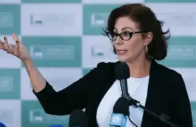 Interpol inclui Carla Zambelli na lista vermelha: deputada pode ser presa fora do Brasil Interpol inclui Carla Zambelli na lista vermelha: deputada pode ser presa fora do Brasil