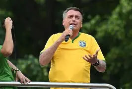 Bolsonaro anuncia “discurso diferente” e nega golpe: “Não há nada contra mim”