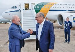 Turista Profissional: Lula se prepara para a 50ª viagem internacional como presidente Turista Profissional: Lula se prepara para a 50ª viagem internacional como presidente