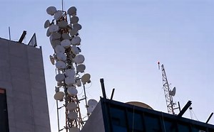 Telebras: a estatal zumbi que drena milhões e quer mais apadrinhados