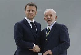 Lula desembarca na França e busca reconstruir pontes após anos de afastamento Lula desembarca na França e busca reconstruir pontes após anos de afastamento