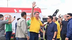Bolsonaro retorna a Natal após internação e cumpre agenda política no RN Bolsonaro retorna a Natal após internação e cumpre agenda política no RN