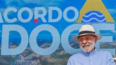 Lula rebate críticas por cortes e promete novos programas sociais: “Ricos ganham 4 vezes o Bolsa Família” Lula rebate críticas por cortes e promete novos programas sociais: “Ricos ganham 4 vezes o Bolsa Família”