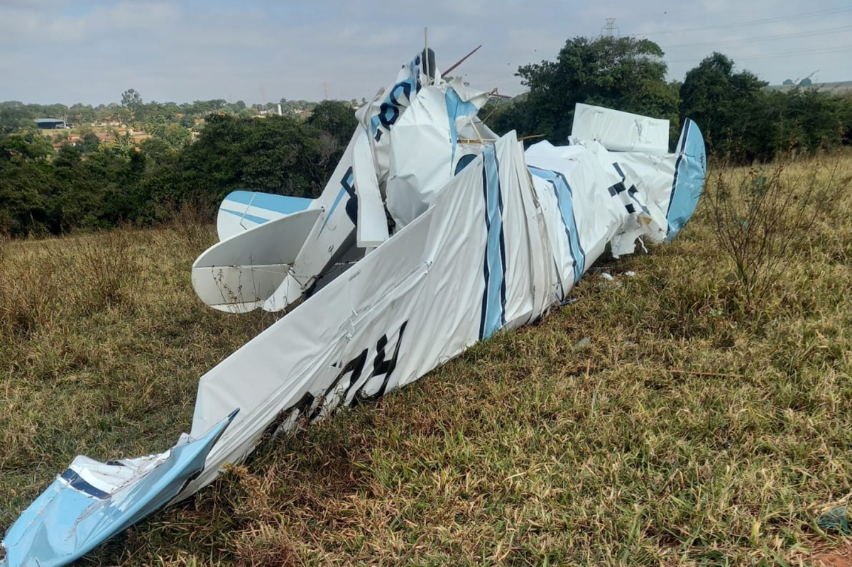 Tragédia no céu de Rio Preto: Avião de pequeno porte cai e deixa duas vítimas fatais