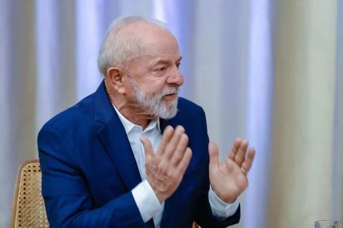 Lula minimiza crise do IOF e promete diálogo com o Congresso: “Sem nervosismo”