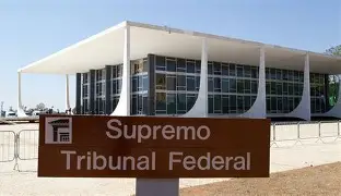 STF blinda sede diante de motociata bolsonarista em Brasília