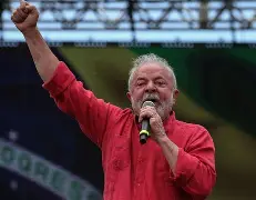 Governo Lula Encarando Tarifas de Trump como Fato Consumado e Prepara Resposta