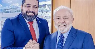 Pressão política derruba presidente dos Correios antes do fim do mandato