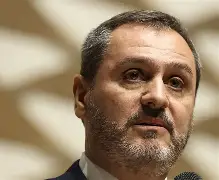 Diretor da PF pede verba e troca farpas com deputados em audiência tensa na Câmara