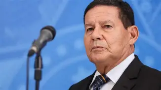 Mourão reage a Trump e defende soberania do Brasil: “Não venha meter o bedelho”