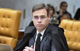André Mendonça critica STF e diz que Corte ultrapassa limites da Constituição