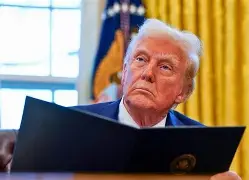 Trump sobe o tom e ameaça Lula e STF: “Estamos de olho em Bolsonaro”