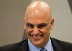 STF põe Bolsonaro na berlinda: julgamento urgente avalia medidas impostas por Moraes