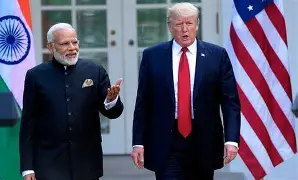 Trump impõe tarifa de 25% à Índia e critica laços com a Rússia