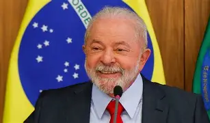 Governo Lula estuda liberar CNH sem autoescola obrigatória