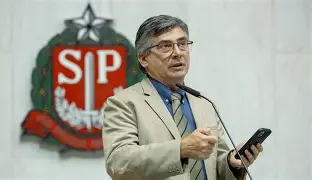 Deputado Simão Pedro perde mandato na Alesp e cede lugar para professora do PSB