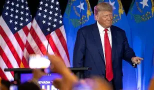 Trump joga duro: cartas com novas tarifas miram 12 países e ameaçam sobretaxas de até 70%