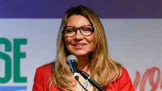 “Cadê o Respeito, Janja?”