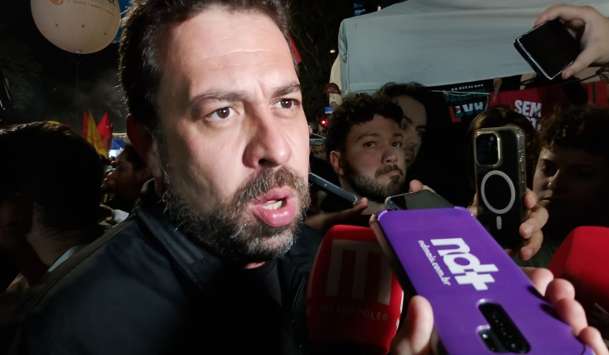 Ato da esquerda tenta esquentar a Paulista… mas mal dá para um jogo de pelada